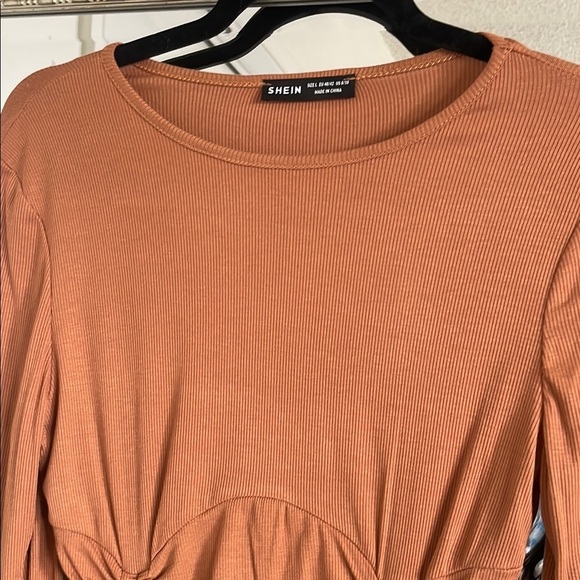 SHEIN light orange Fitted Ruched Blouse Large - Picture 6 of 8